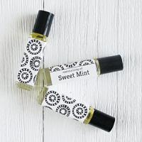 Sweet Mint Moisturizing Oil