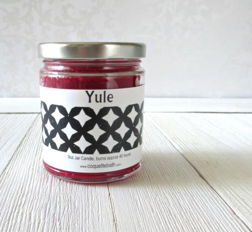 Yule Jar Candle, 9oz, classic Christmas fragrance, berries & greens