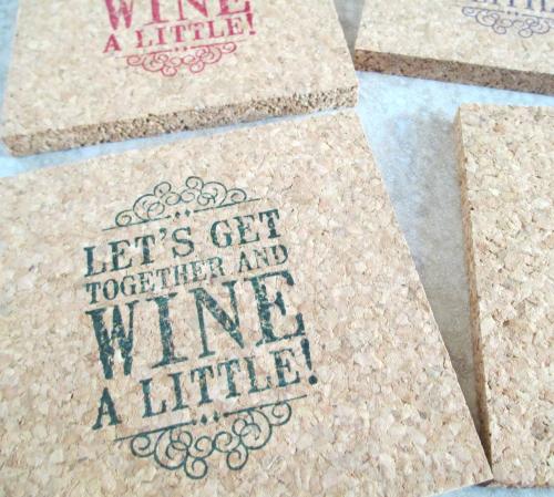 Wine  A little design Coaster Set in color (4pc)